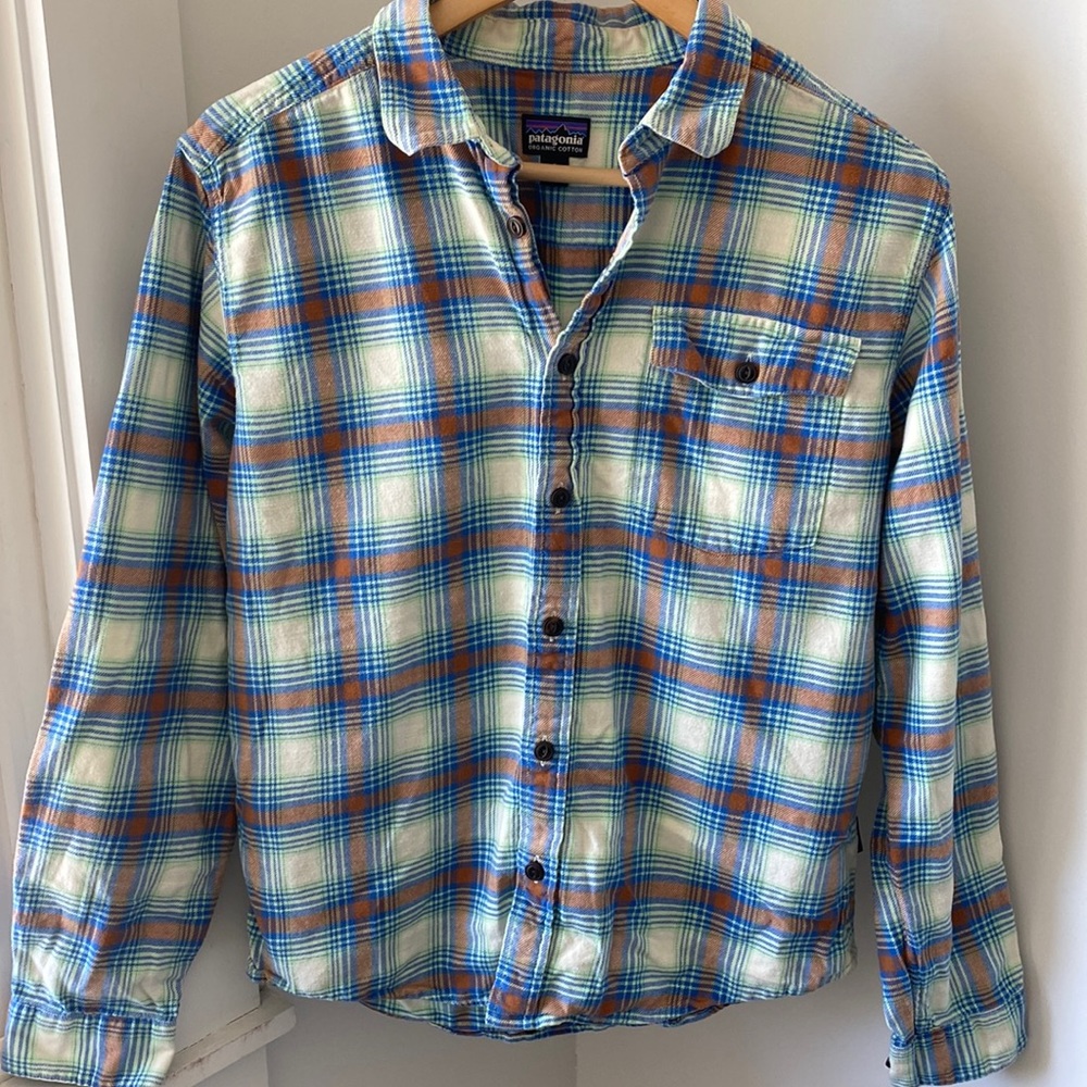 Patagonia Flannel Organic Cotton Button Down Shirt Women’s Small